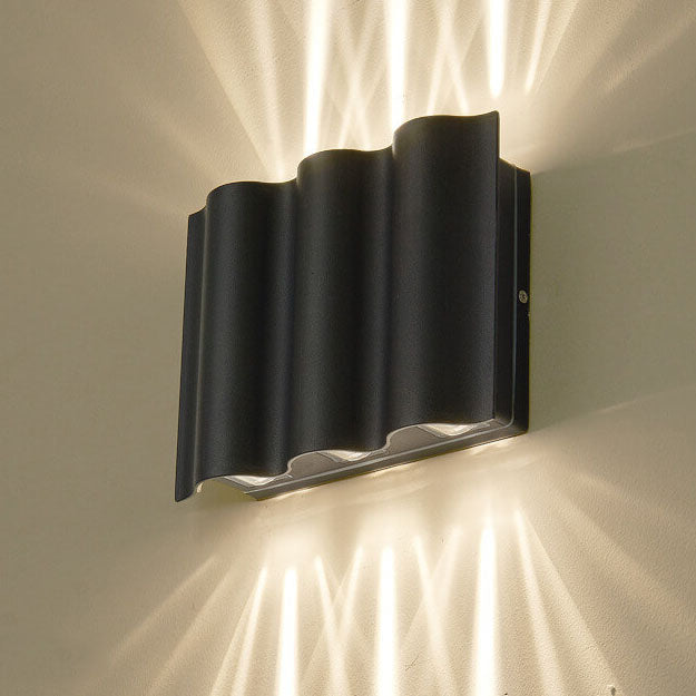 Crest Wave Wall Light