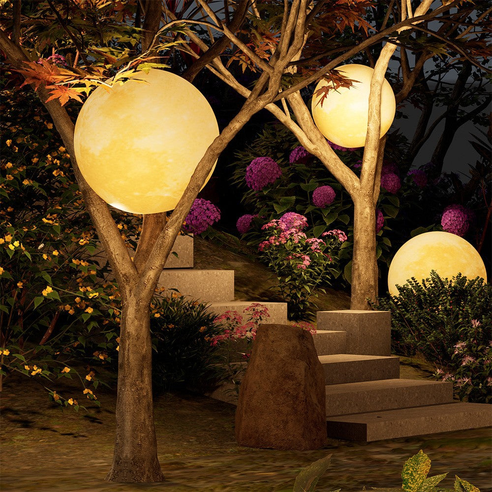 Vale Moon Solar Garden Pendant