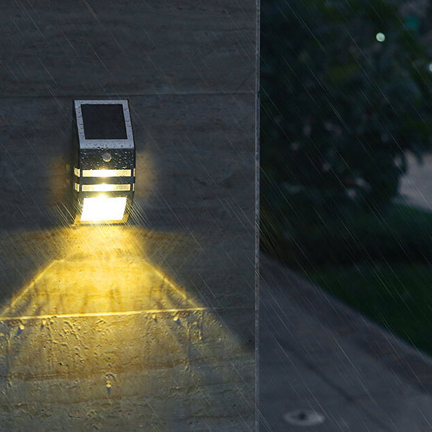 Fenwick Solar Motion Step Light