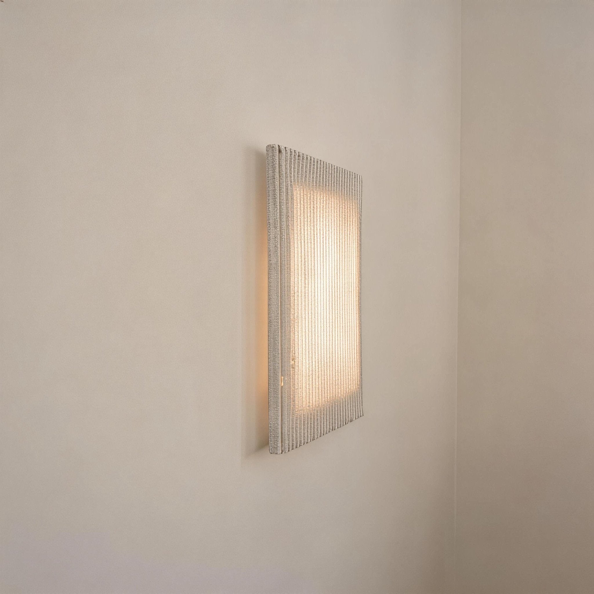 Louver Mesh Wall Sconce