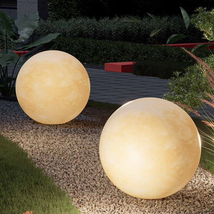 Vale Moon Solar Garden Pendant