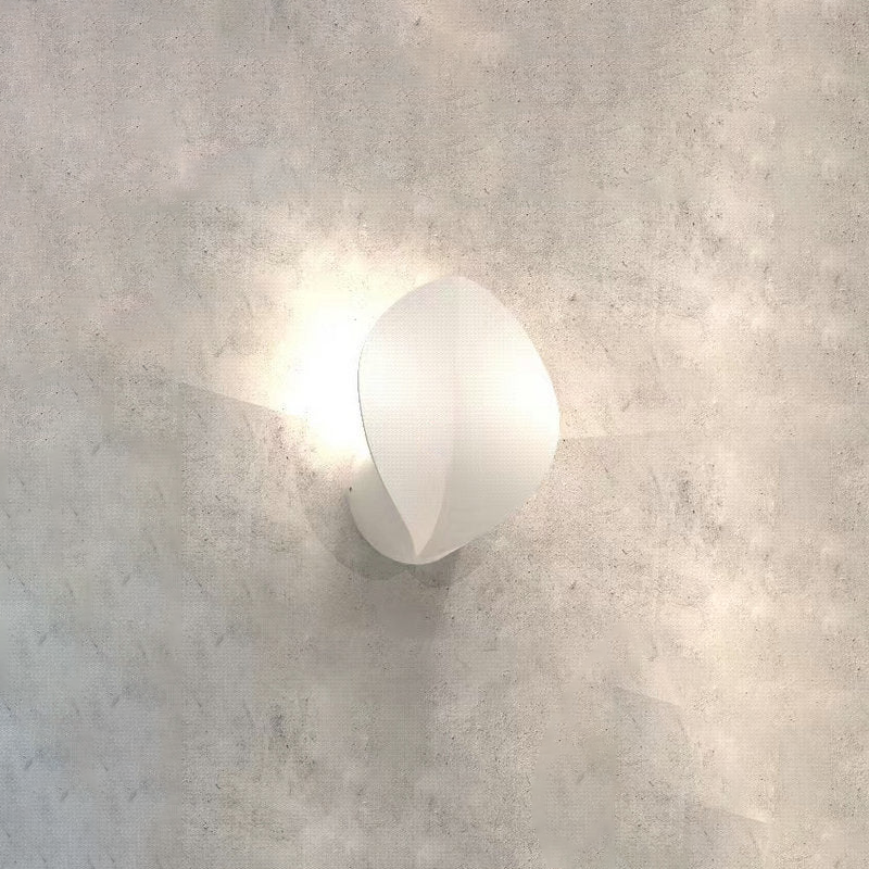 Marlow Compact LED Wall Light