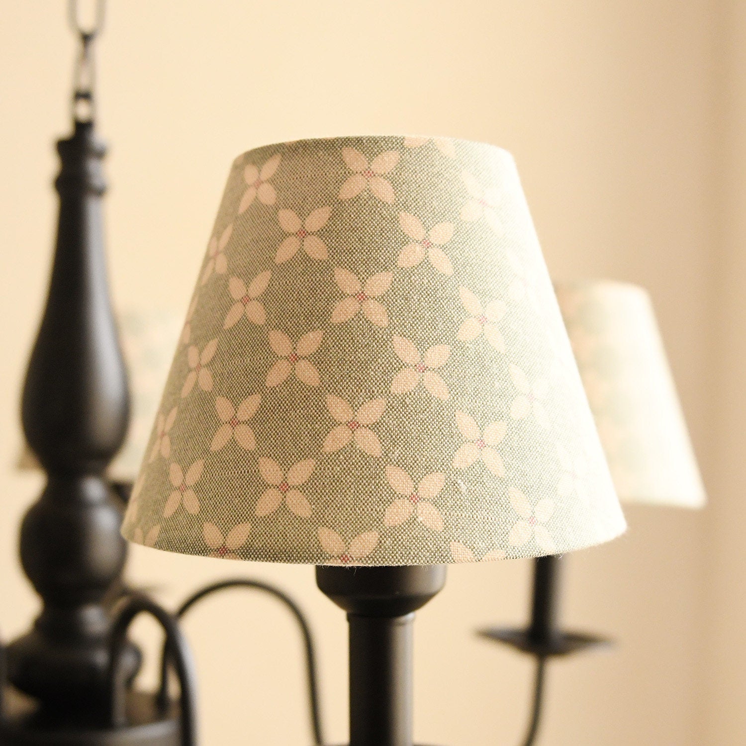 Aoni Floral Arm Chandelier
