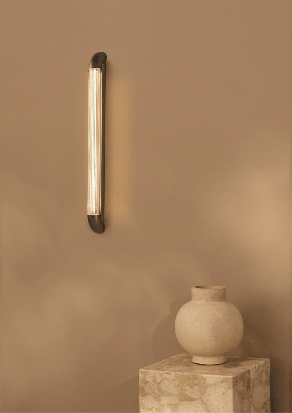 Aurevane Ribbed Glass Wall Sconce