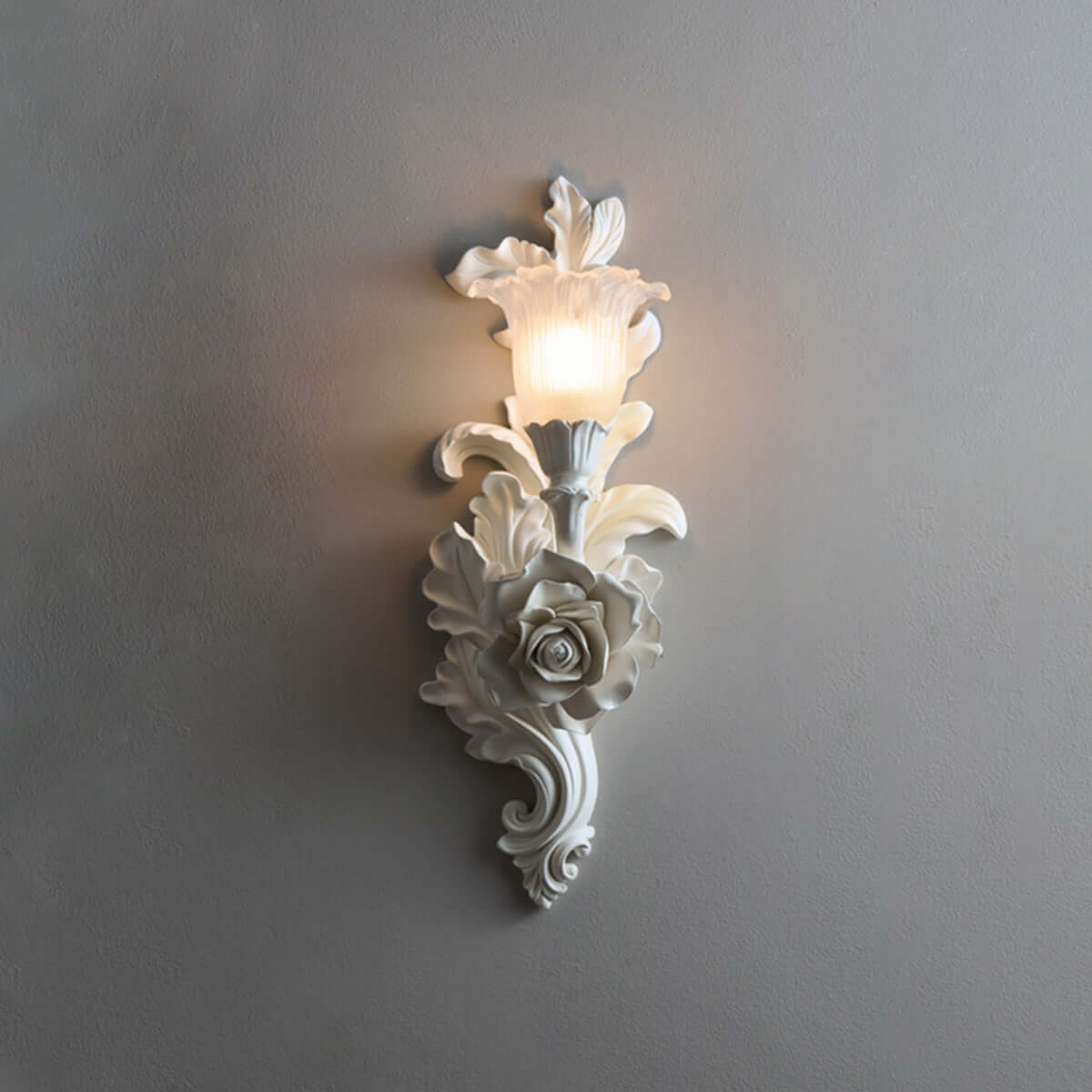 Avelisse Wall Sconce