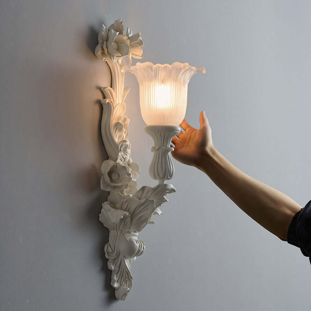 Avelisse Wall Sconce