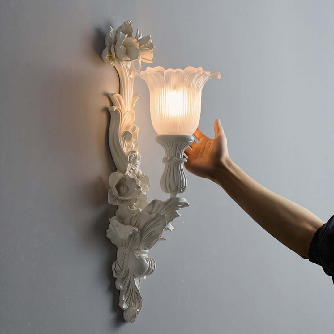 Avelisse Wall Sconce