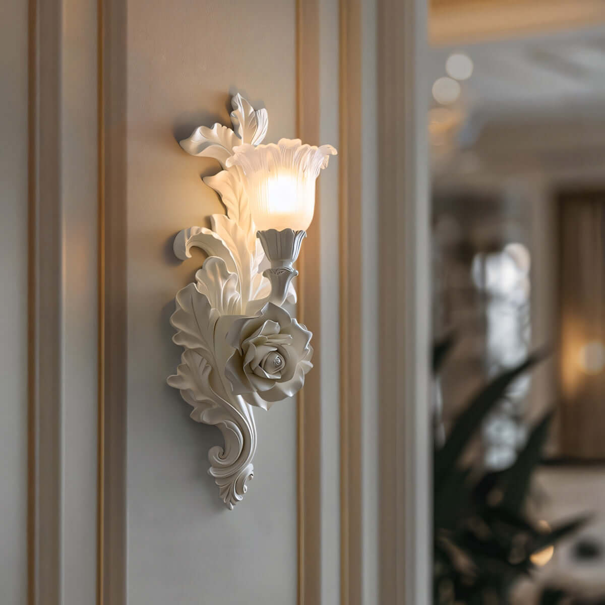Avelisse Wall Sconce