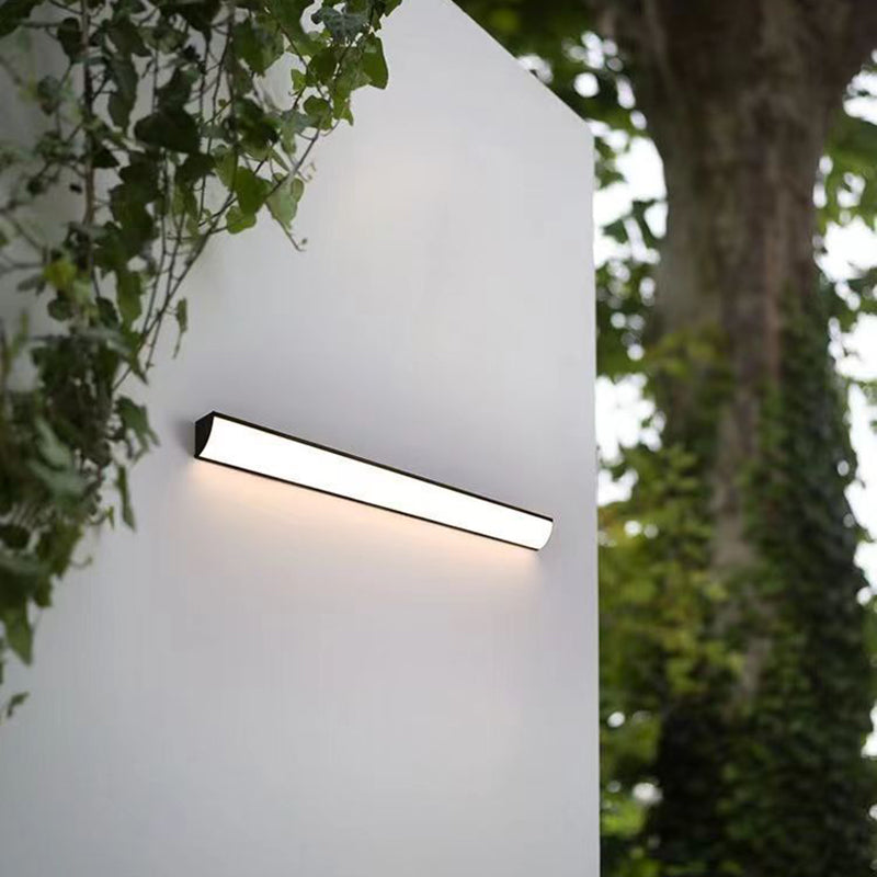 Halden IP65 Linear Outdoor Wall Sconce