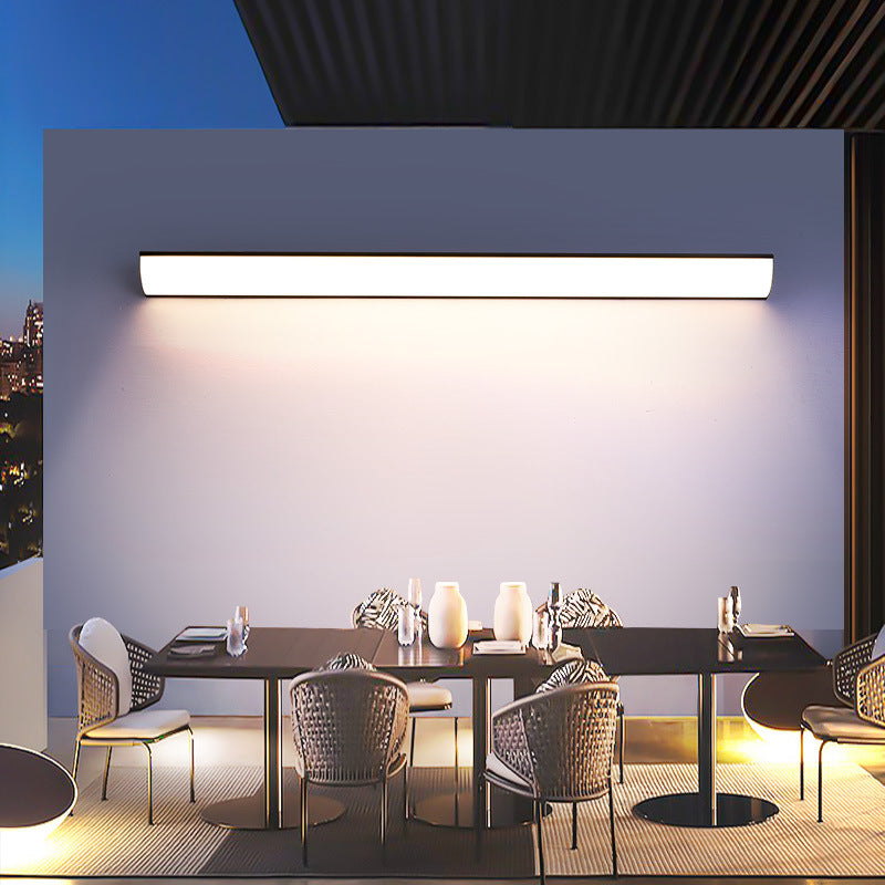 Halden IP65 Linear Outdoor Wall Sconce
