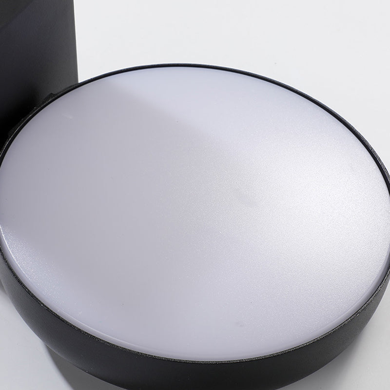 Ryland Rotating Wall Light