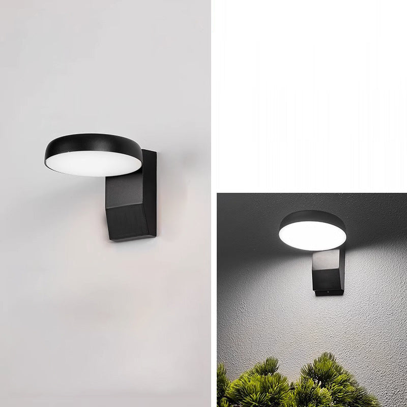 Ryland Rotating Wall Light