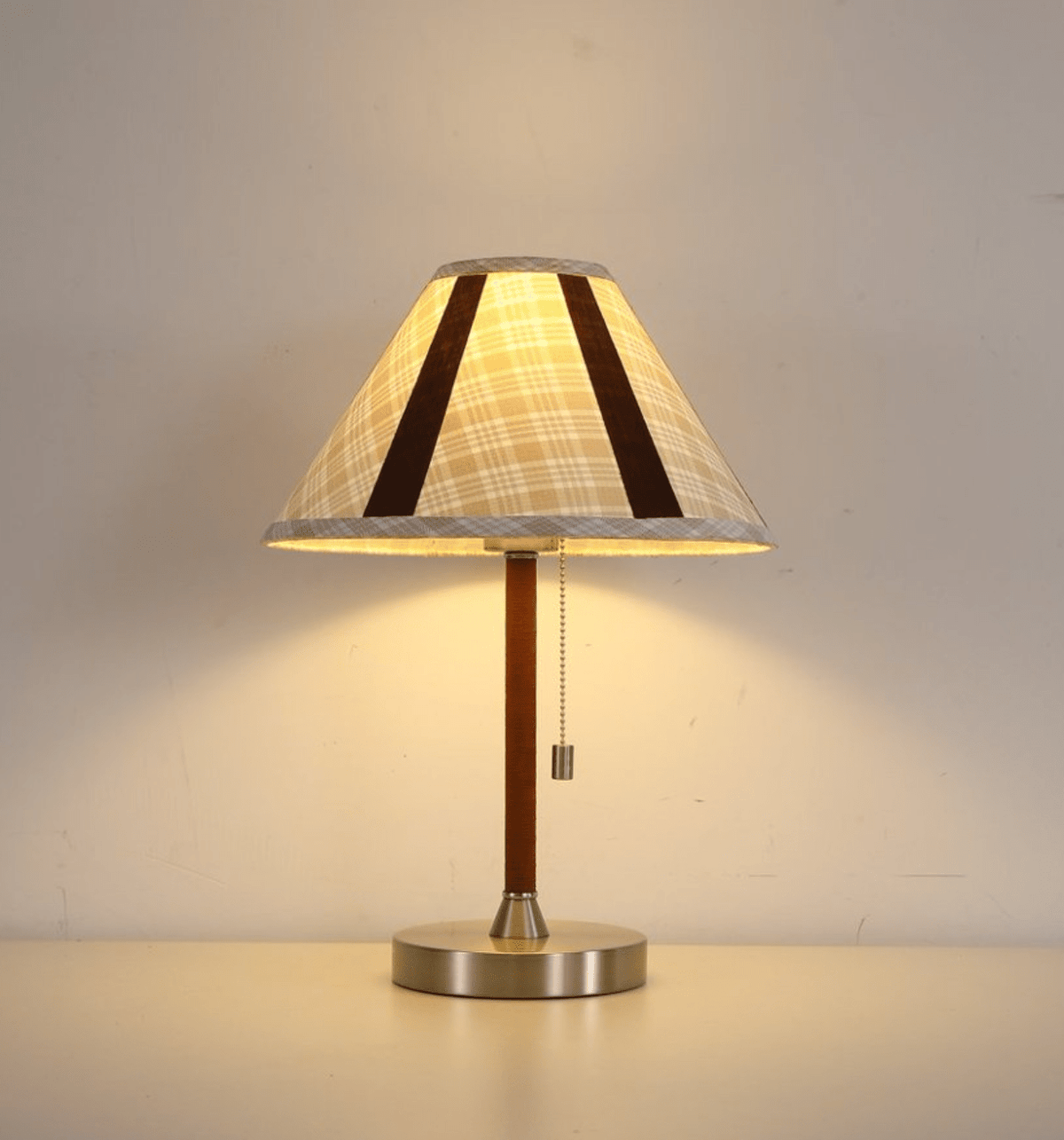 Briar Leather Trim Fabric Table Lamp