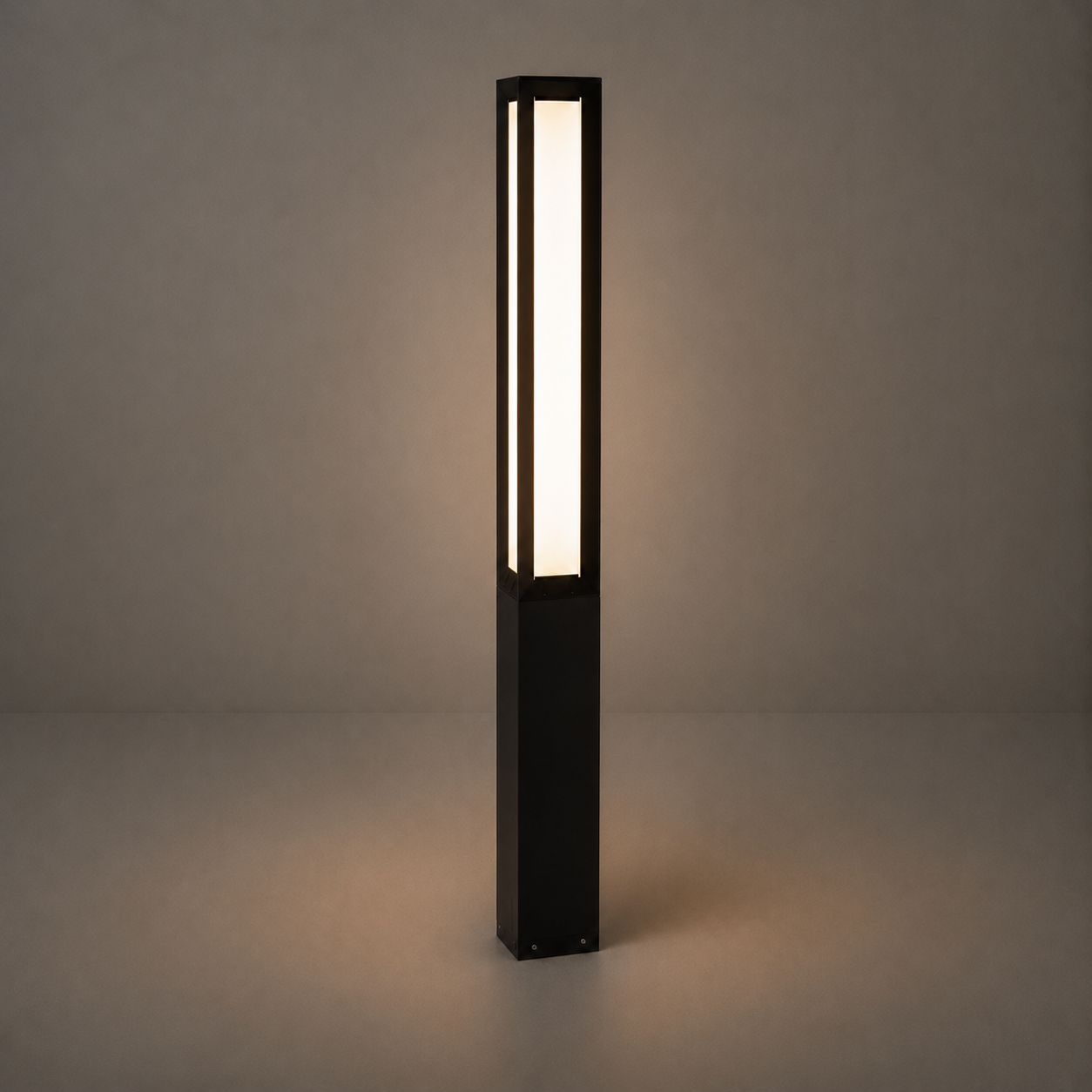 RIRZ Pillar Wired Path Light