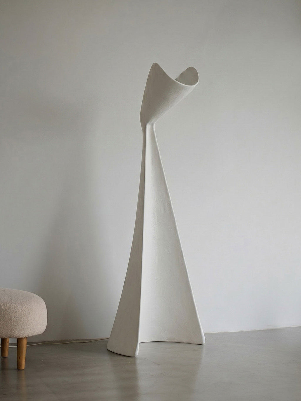 Gresia Sculptural Floor Lamp