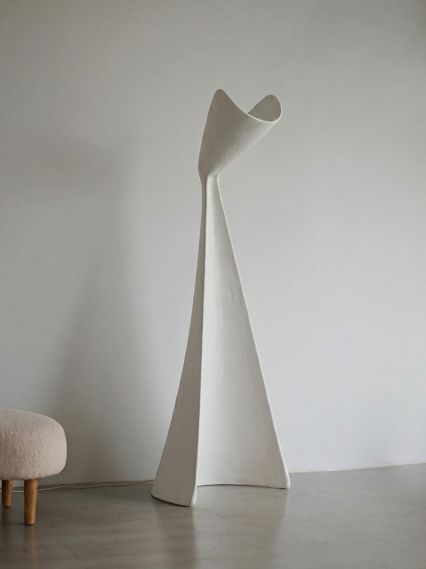 Gresia Sculptural Floor Lamp