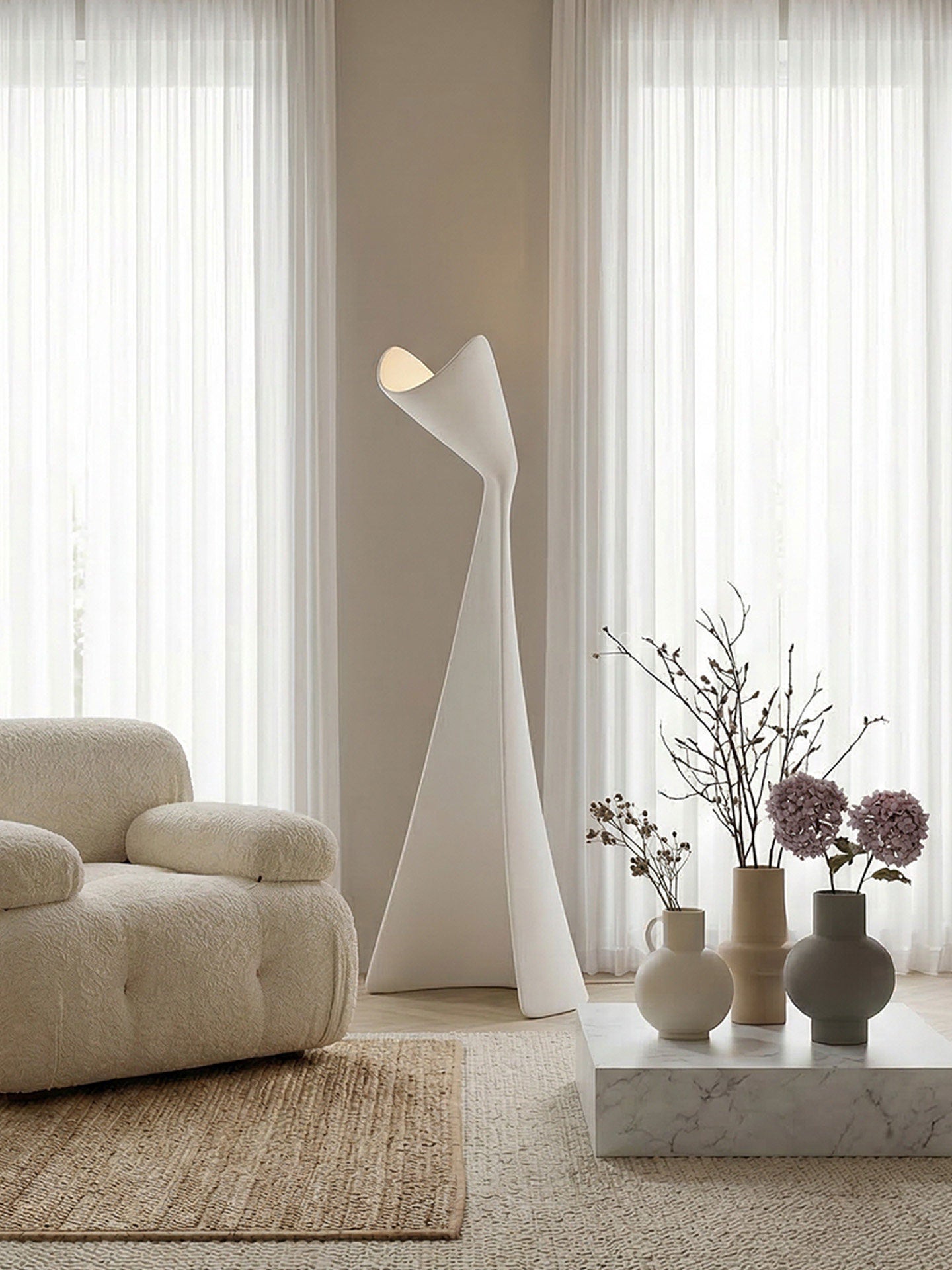 Gresia Sculptural Floor Lamp