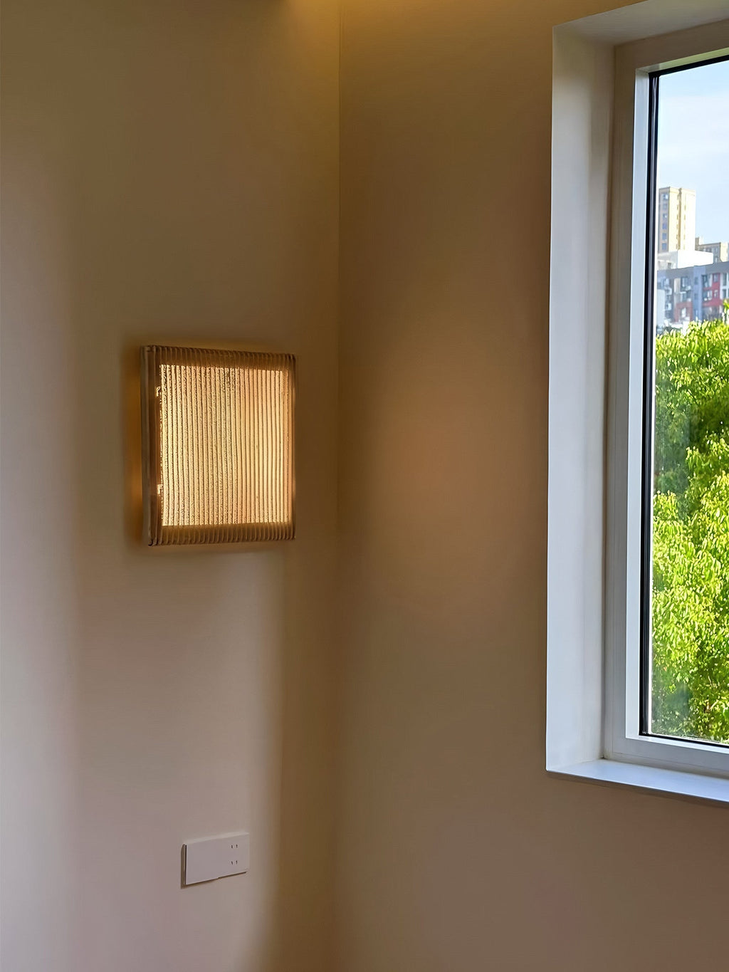 Louver Mesh Wall Sconce