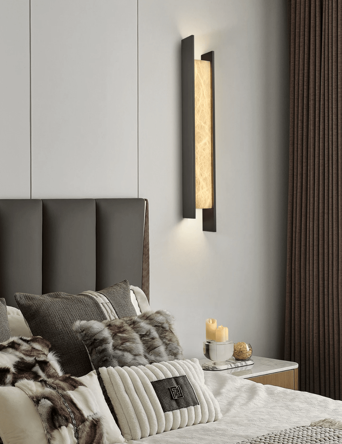 Nivora Alabaster Linear Wall Sconce