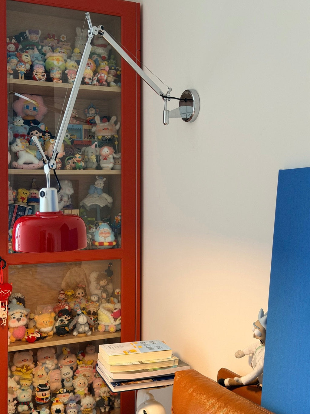 Pivot Hardwired Swing-Arm Wall Lamp