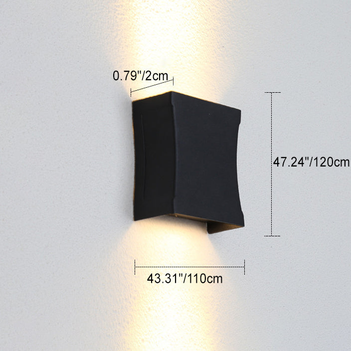 Nash Slim Outdoor Wall Sconce